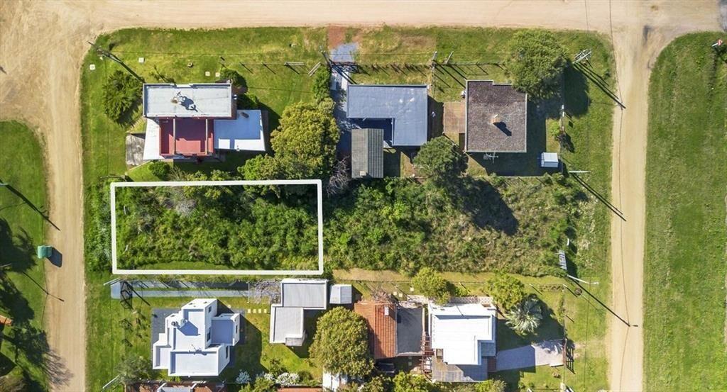VENTA TERRENO PIRIAPOLIS A METROS DEL MAR