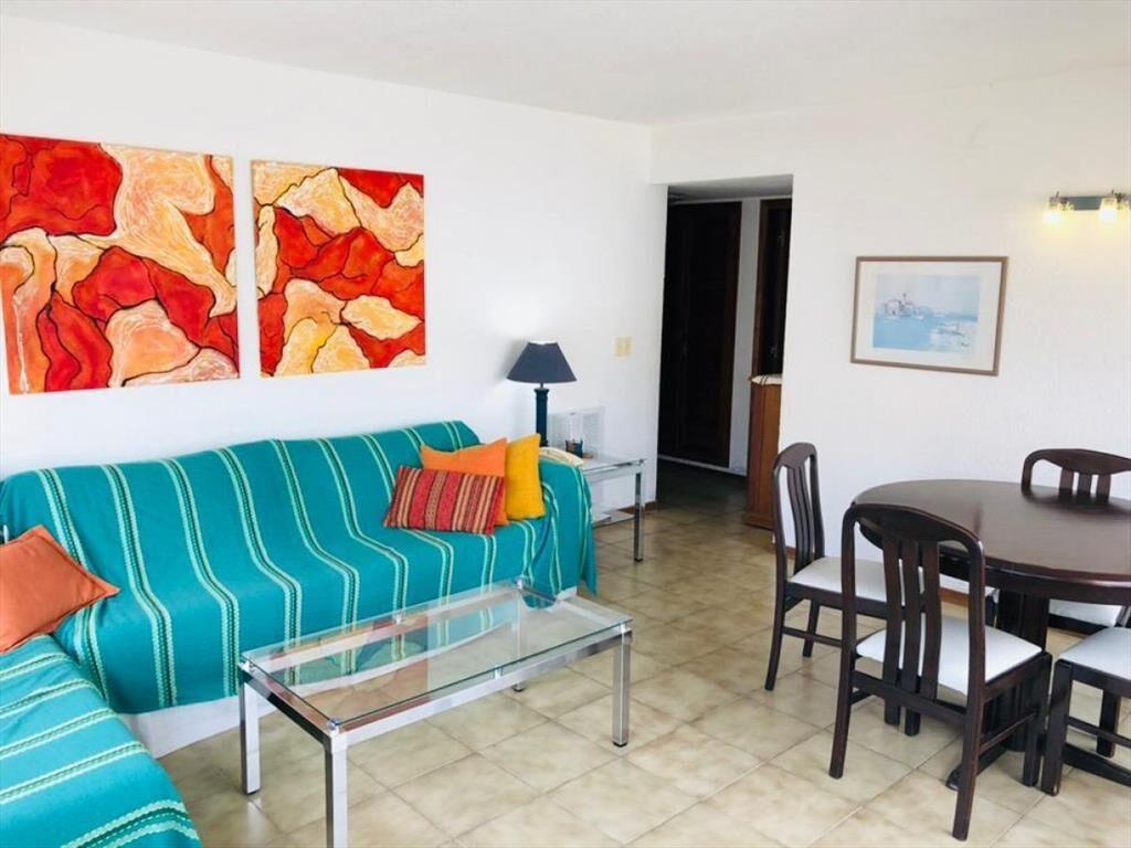Apartamento en Peninsula de 2 dormitorios, 1 baño, cerca d