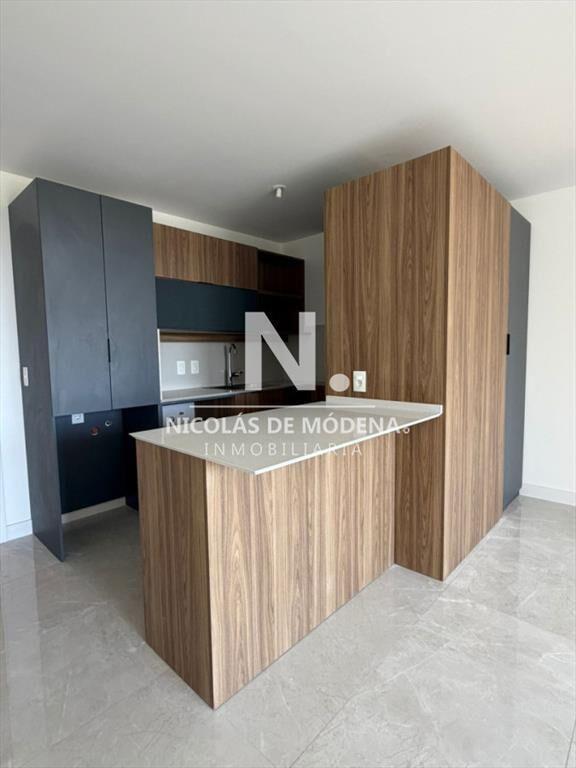 Vende impecable apartamento de 2 dormitorios en