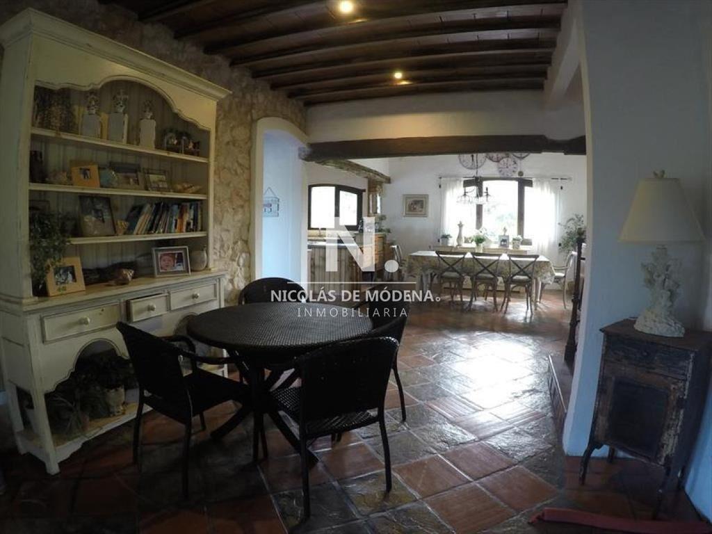 Casa en Pinares, 3 dormitorios *