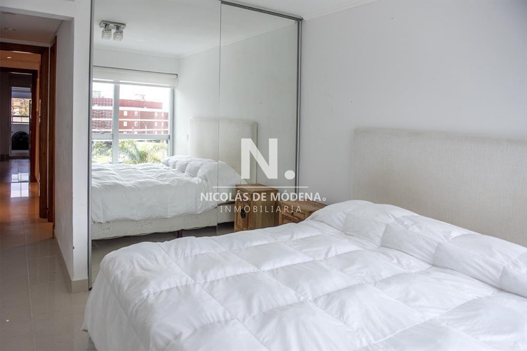 Espectacular departamento en Playa Mansa, Punta