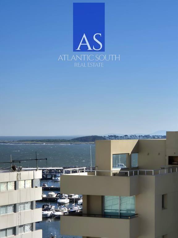 Apartamento de 1 dormitorio con vista parcial al