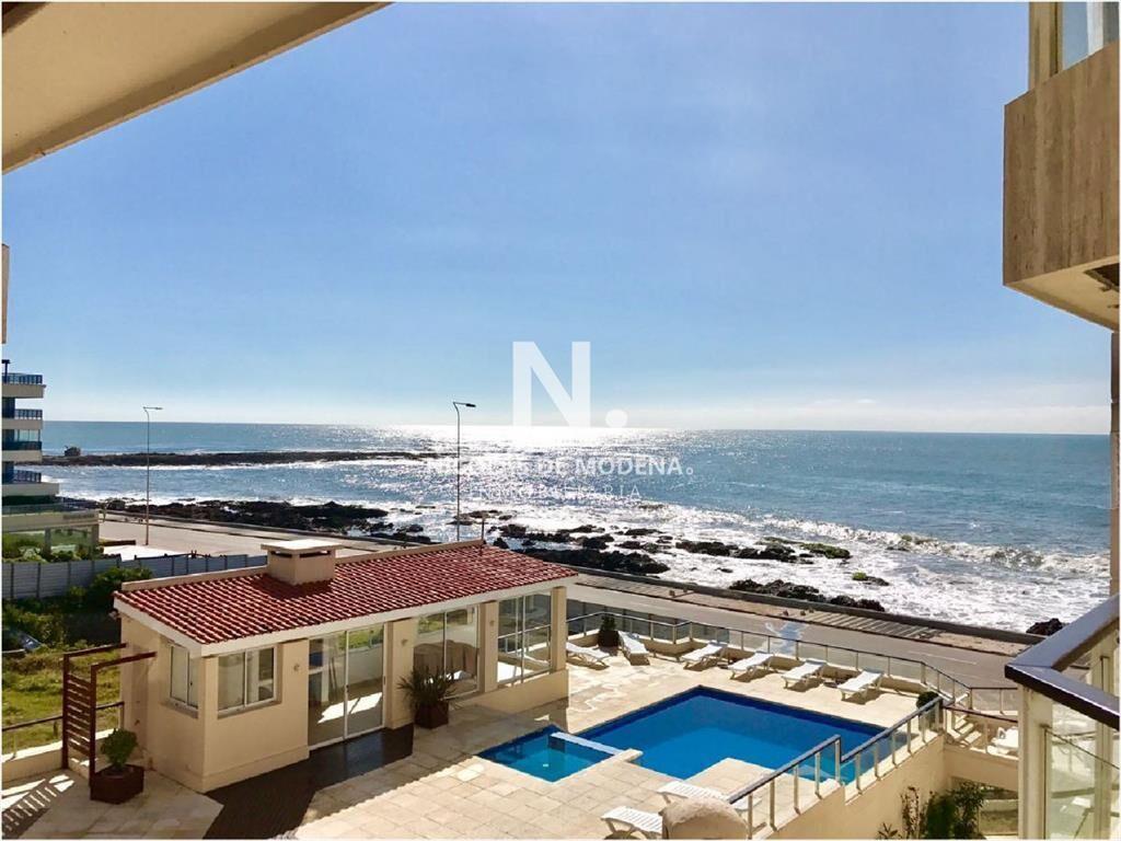 Departamento en Peninsula en Venta de dos Punta