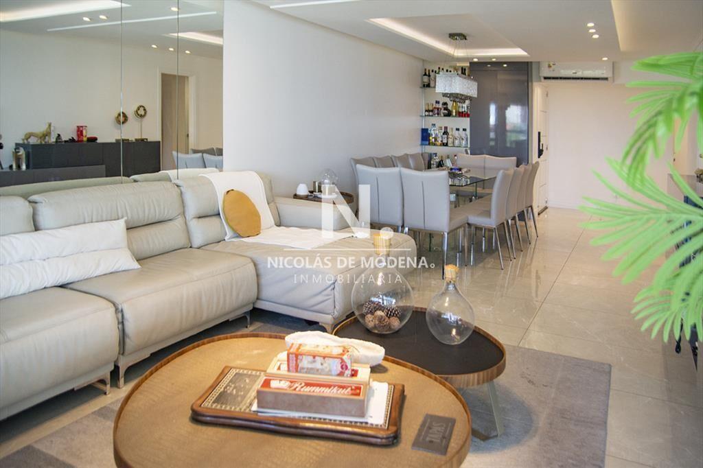 Vende departamento en Mansa de 3 dormitorios, con