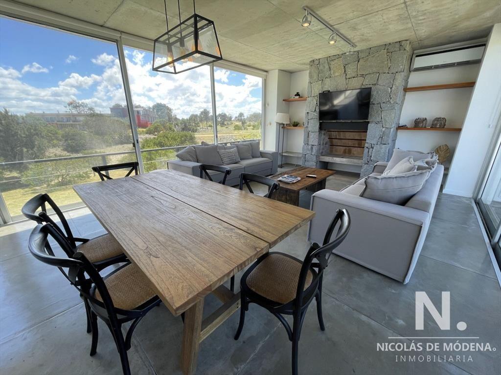 Inigualale casa en Arenas de Jose Ignacio con una comodidad