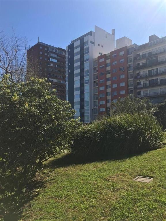 Venta apartamento rentado 1 dormitorio Rambla Montevideo To