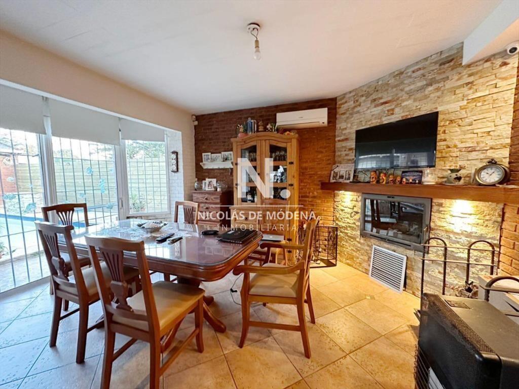 Casa en venta 3 dormitorios con piscina y losa -