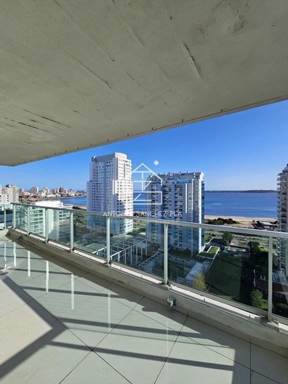 Alquiler departamento en punta del este