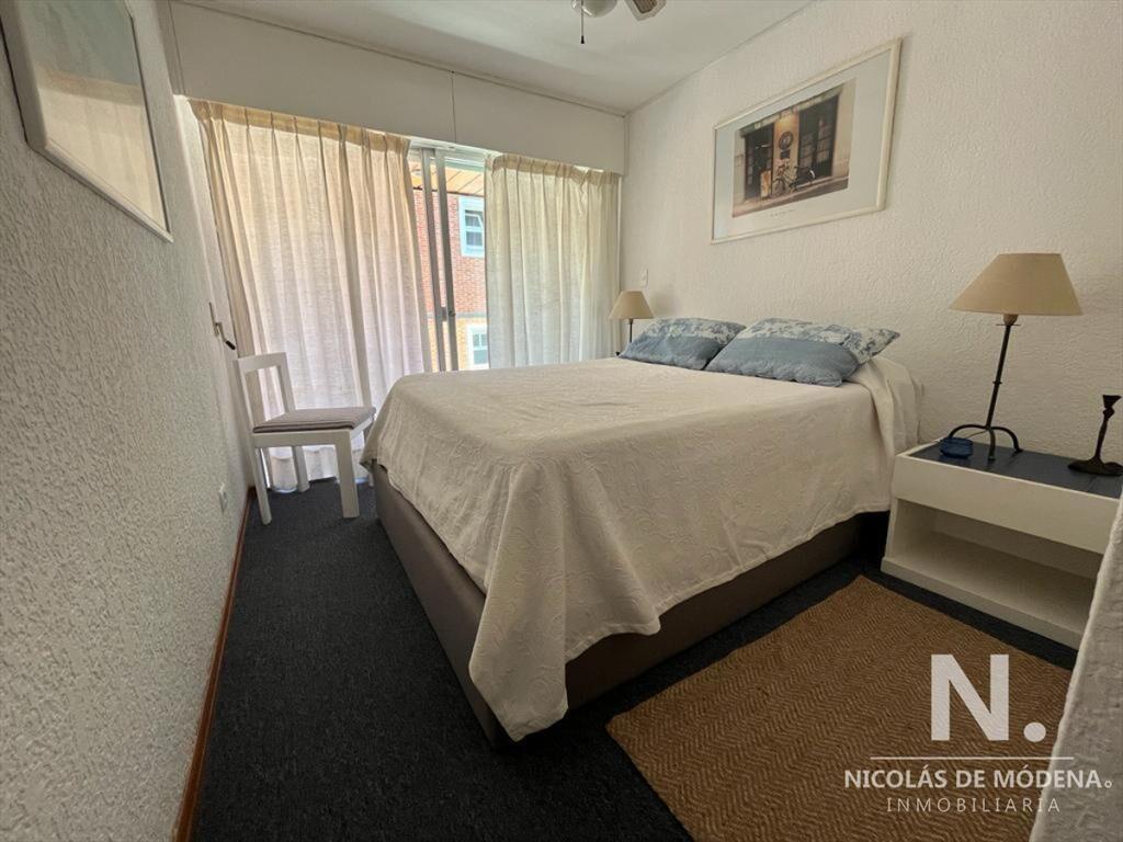 VENTA DE APARTAMENTO DE 1 DOMITORIO EN PENINSULA CON VISTA