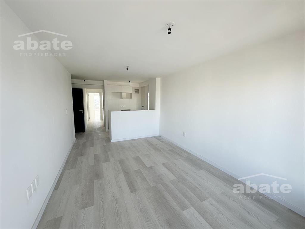 Venta apartamento 1 dormitorio con patio