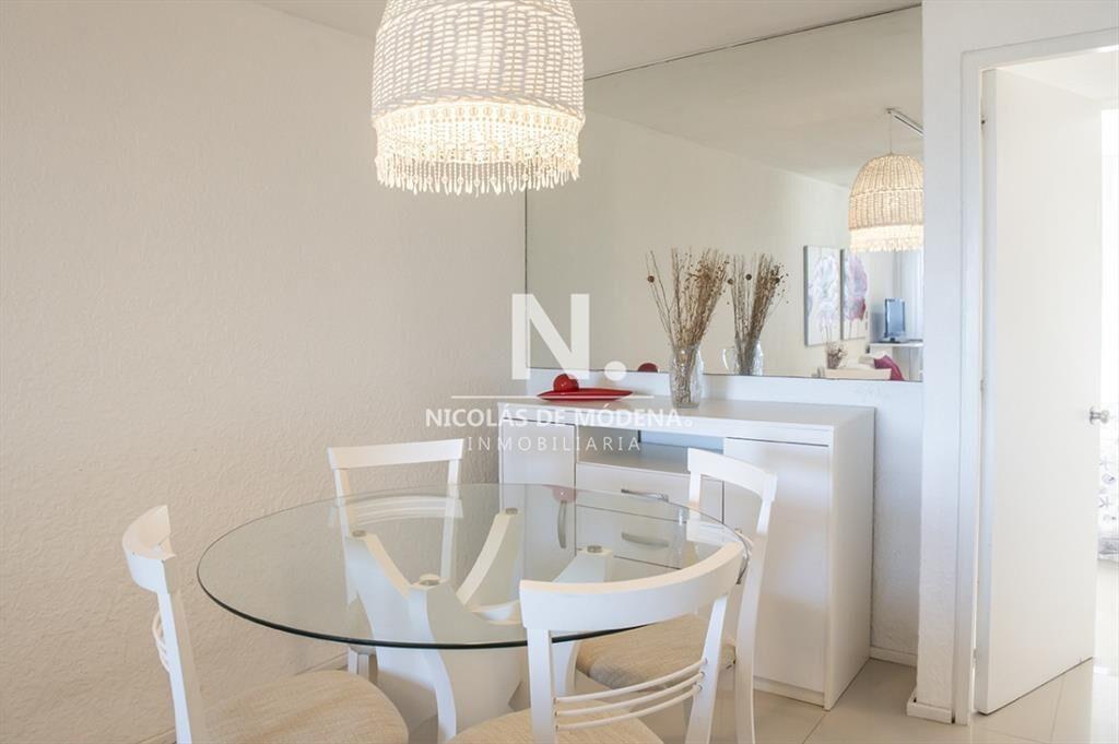 Apartamento en Venta de 2 dormitorios en Edificio