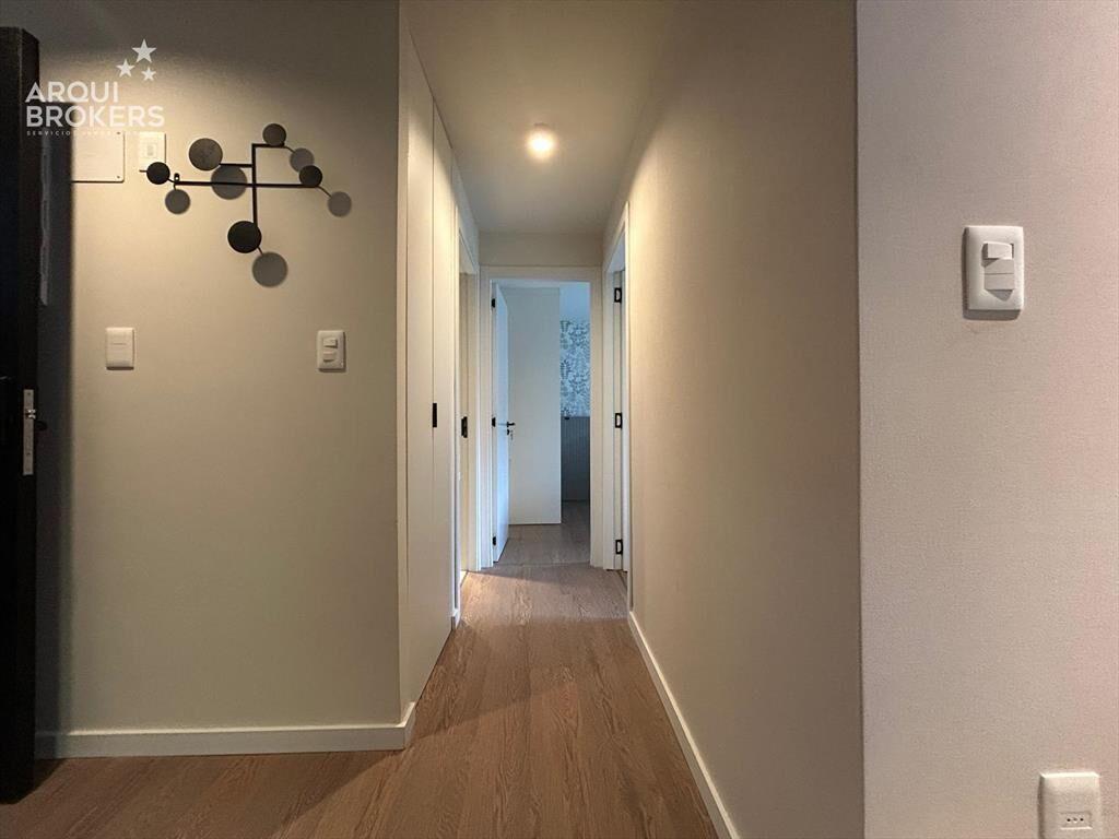 Apartamento de dos dormitorios en venta en Buceo - 504