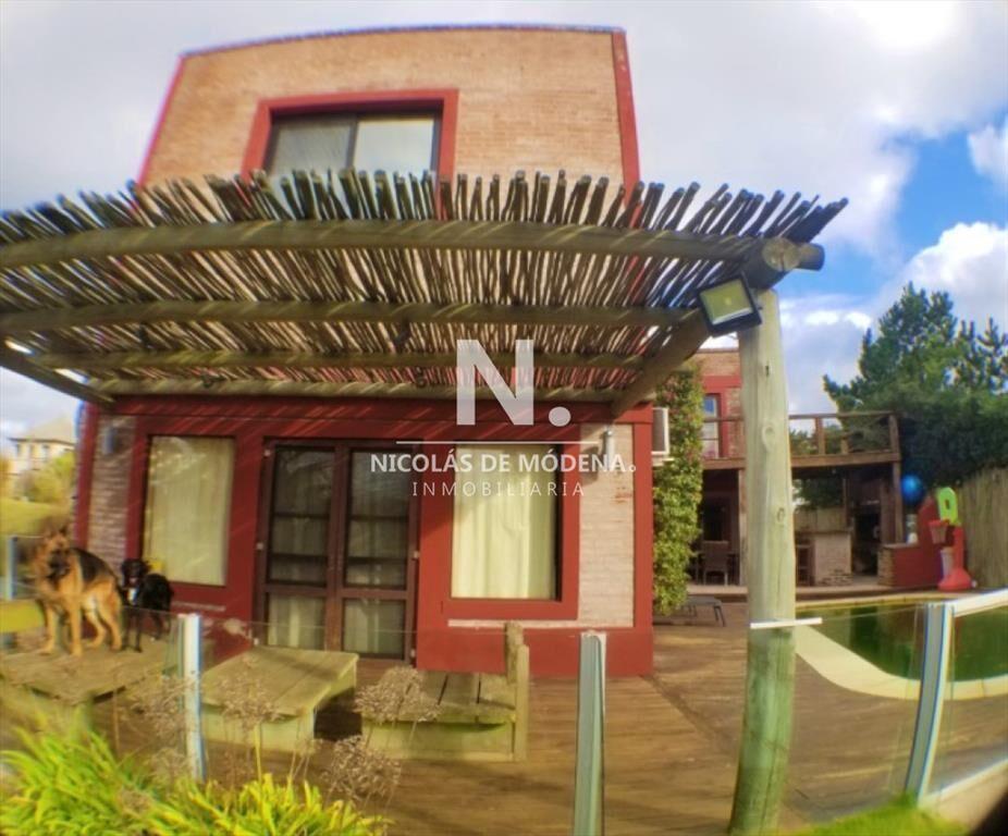 Casa en Pinares - Punta del Este