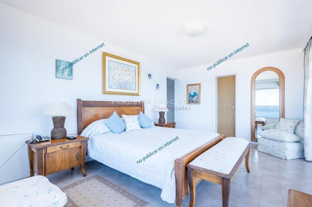 Apartamento en venta de 3 dormitorios en Punta