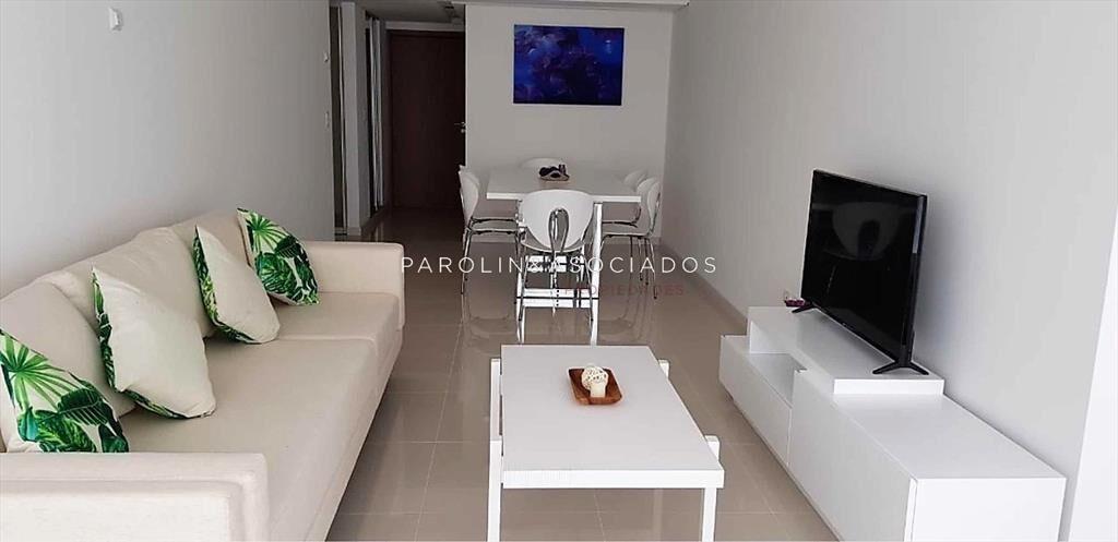 Hermoso apartamento en venta en Look Tower, Punta