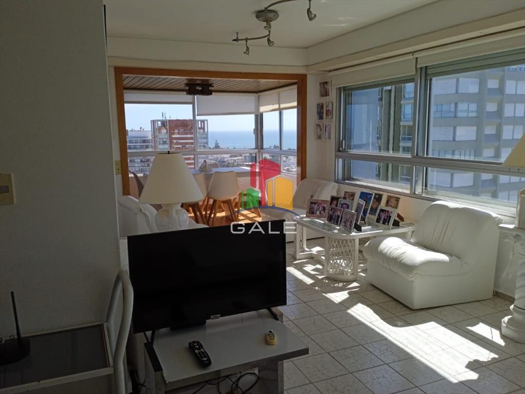 Apartamento en Peninsula, 3 dormitorios *