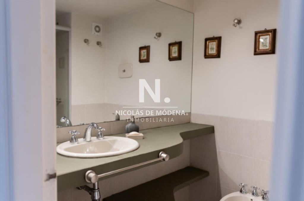 Apartamento en venta con balcon, de 2 dormitorios