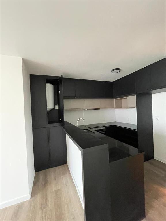 Venta Apartamento amplio 2 dormitorio, 2 baños y balcón con