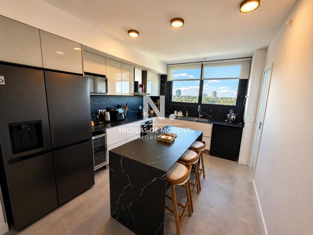 Departamento exclusivo en venta, primera linea de