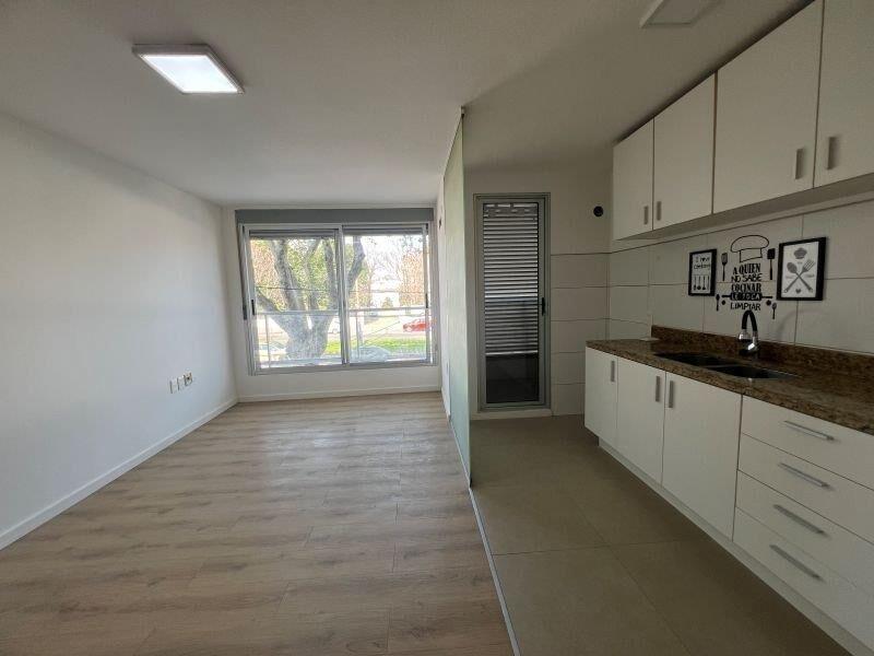 Venta apartamento 1 dormitorio rentado Gral. Flores Nuevo C