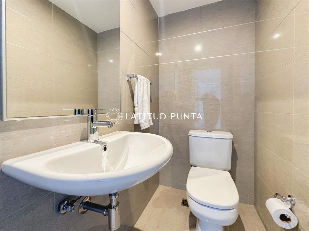 Apartamento en Mansa, piso alto, 2 dormitorios en