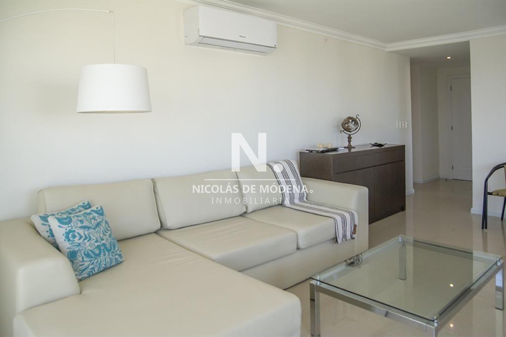 Departamento de 2 dormitorios en venta en torre ,