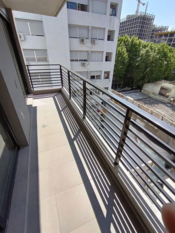 VENTA APARTAMENTO A ESTRENAR 1 DORM CON RENTA