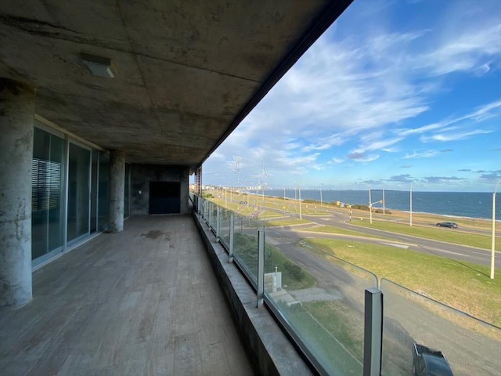 Apto con vista a la playa Mansa, con estufa a y
