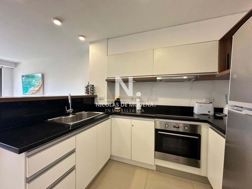 Vende apartamento de 1 dormitorio y medio en Peninsula, Pun