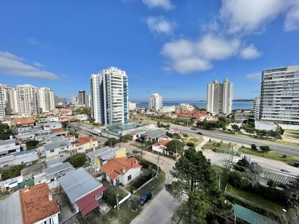 APARTAMENTO DE 2 dormitorios muy buena ubicación