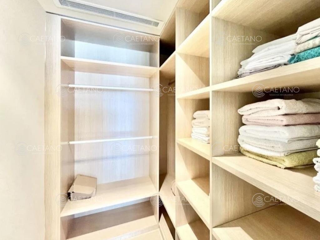 Venta apartamento 3 suite más dependencia en del