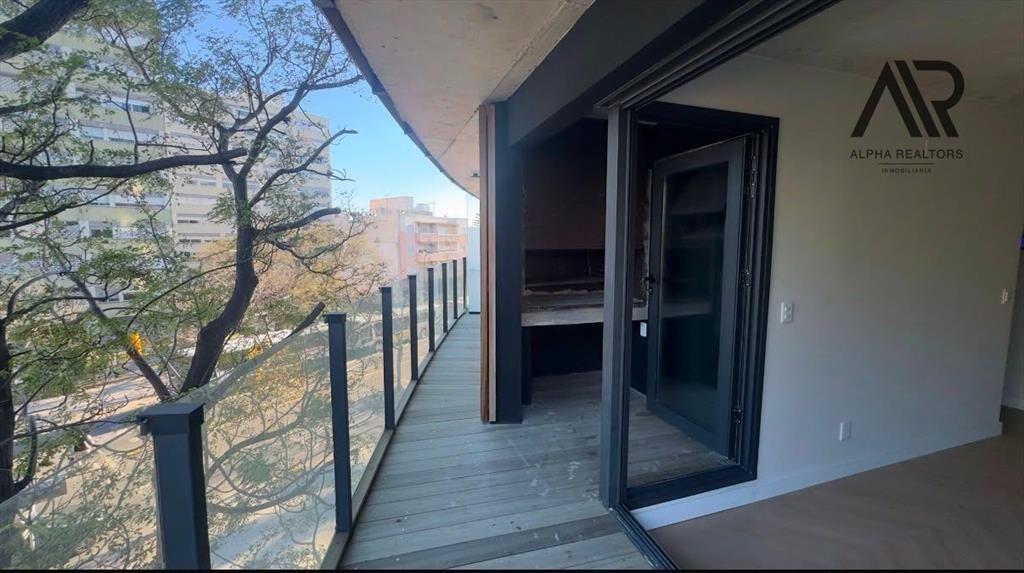 Apartamento en venta c/ cochera en Bella Vista