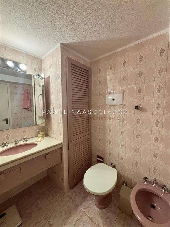 Apartamento en Venta y Alquiler, Peninsula, Punta