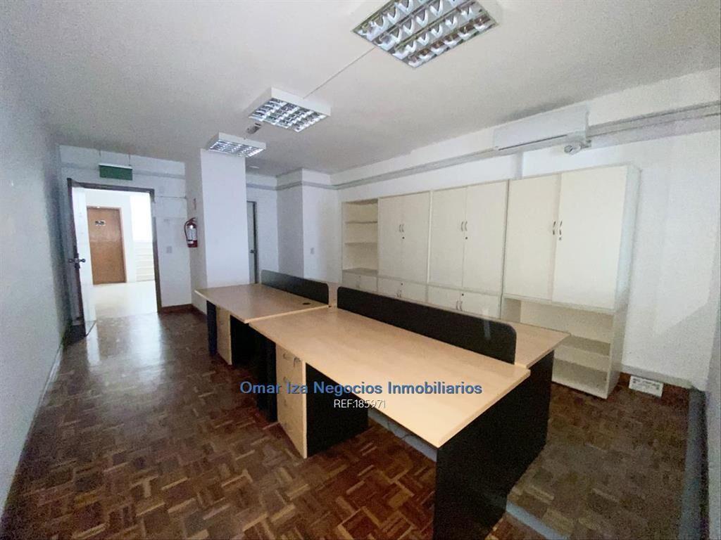 Alquiler oficina ciudad vieja, Misiones y Sarandí