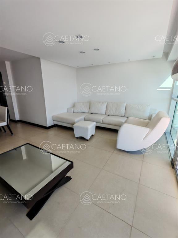 Apartamento en Punta del Este, Mansa