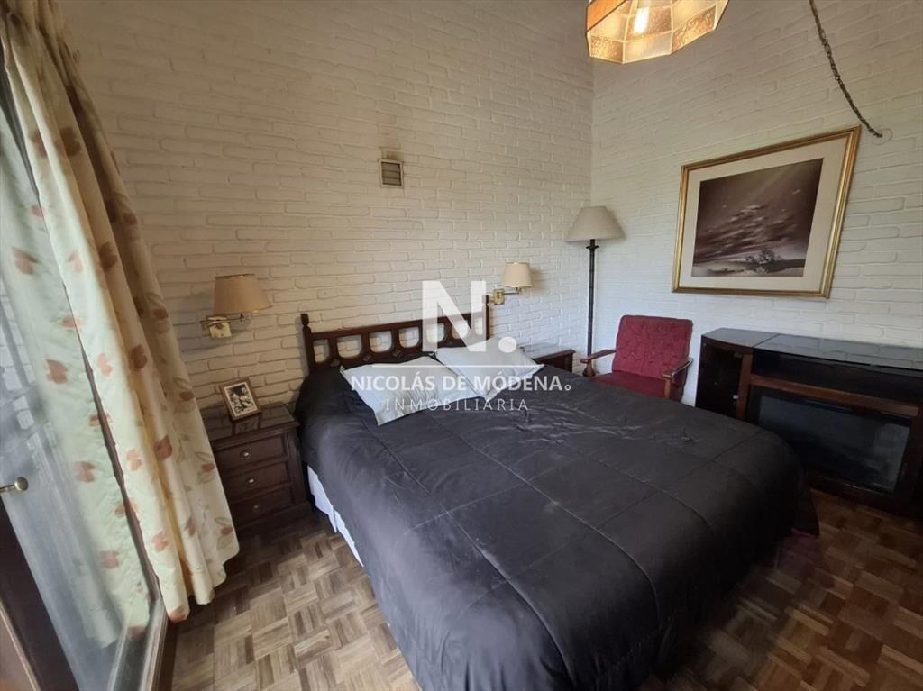 CASA EN VENTA 4 DORMITORIOS, PLAYA BRAVA PARADA 7