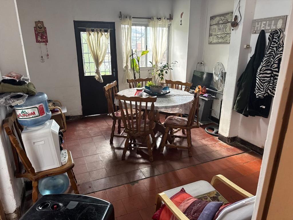 Venta de casa 2 dormitorios en barrio Peñarol