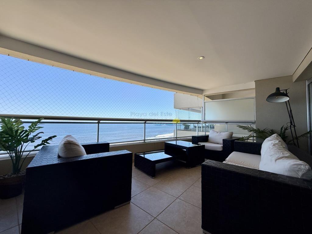 Apartamento en Punta del Este, Brava