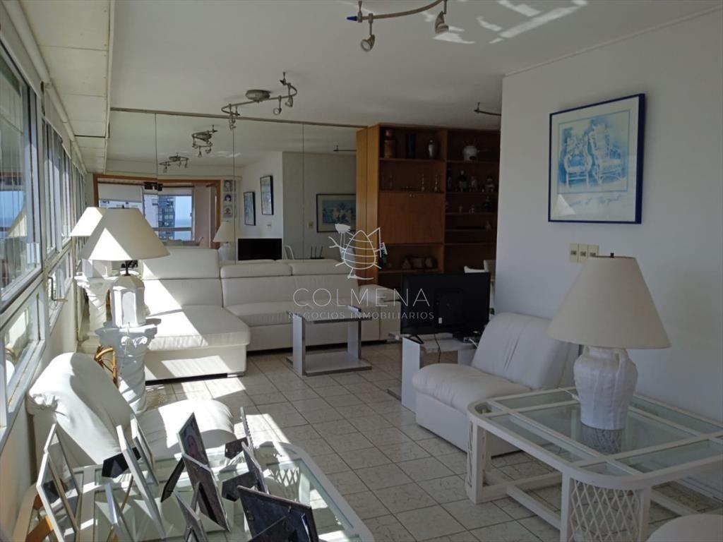 Apartamento en Peninsula, 3 dormitorios *