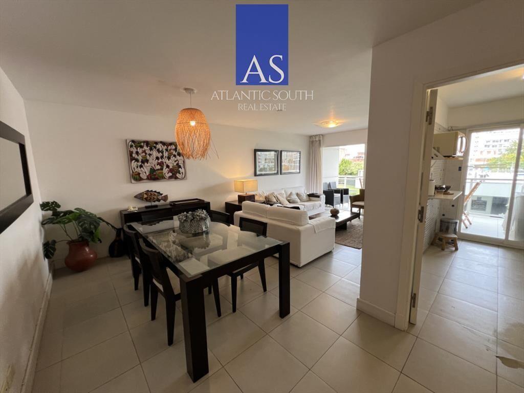 Apartamento moderno 2 dormitorios parrillero del