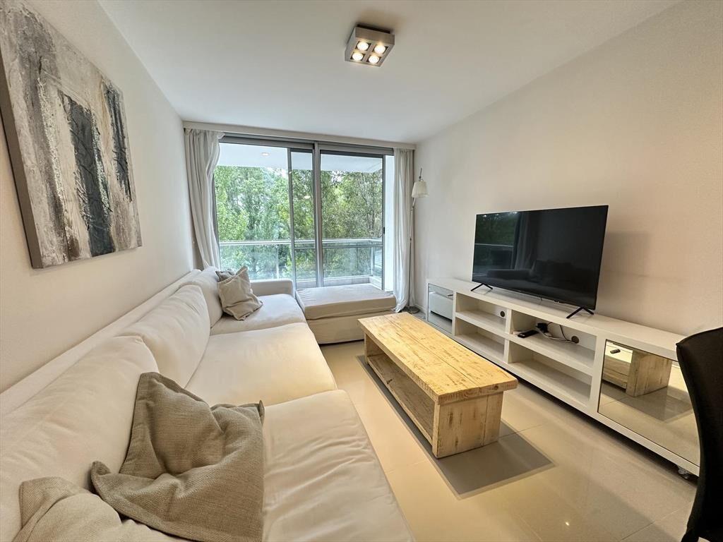 Venta apartamento 1 dormitorio y medio con amenities.