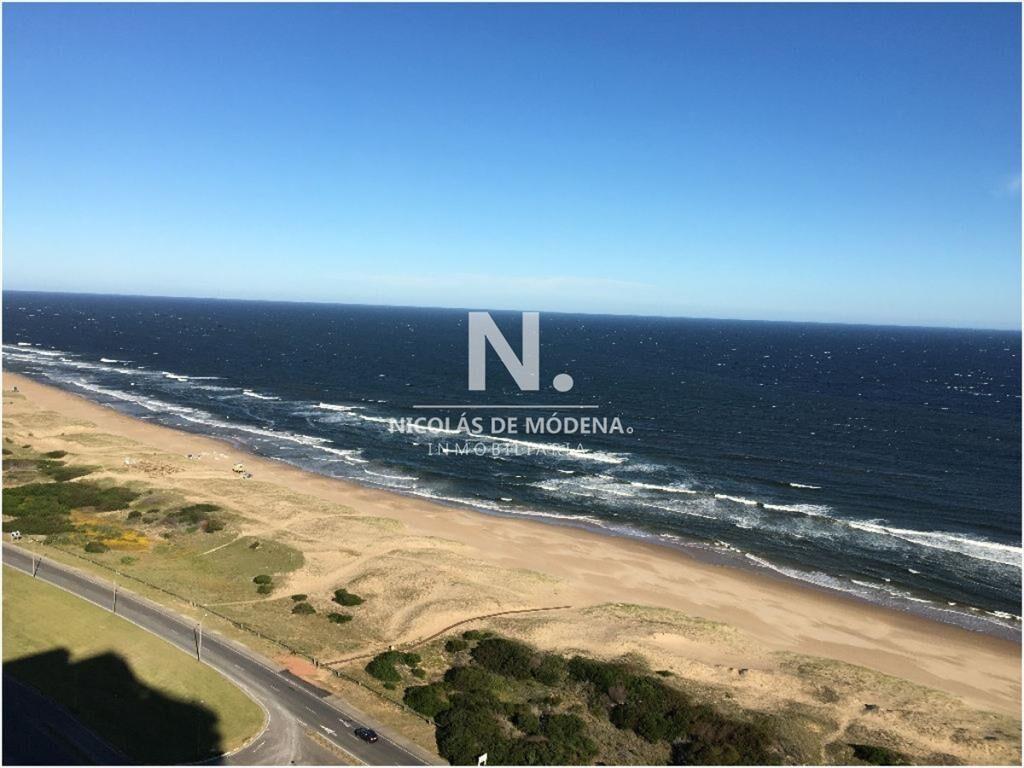 Espectacular Departamento en venta frente a Playa