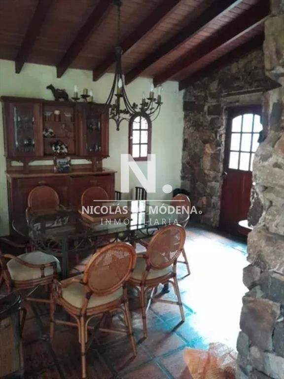 Casa de 3 dormitorios en Venta en Cantegril , del
