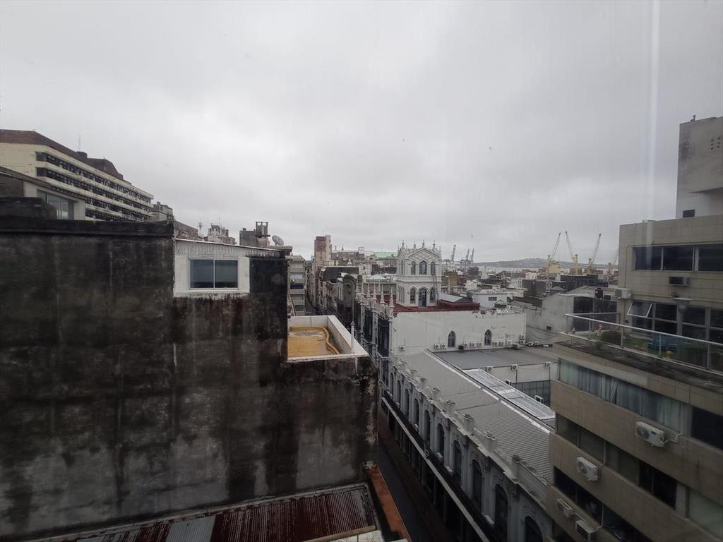 Oficina - Ciudad Vieja
