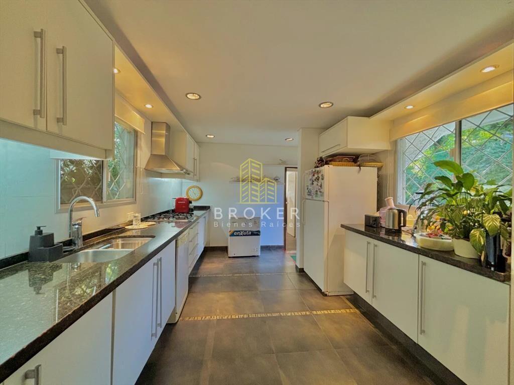 Venta casa punta del este 4 dormitorios mas