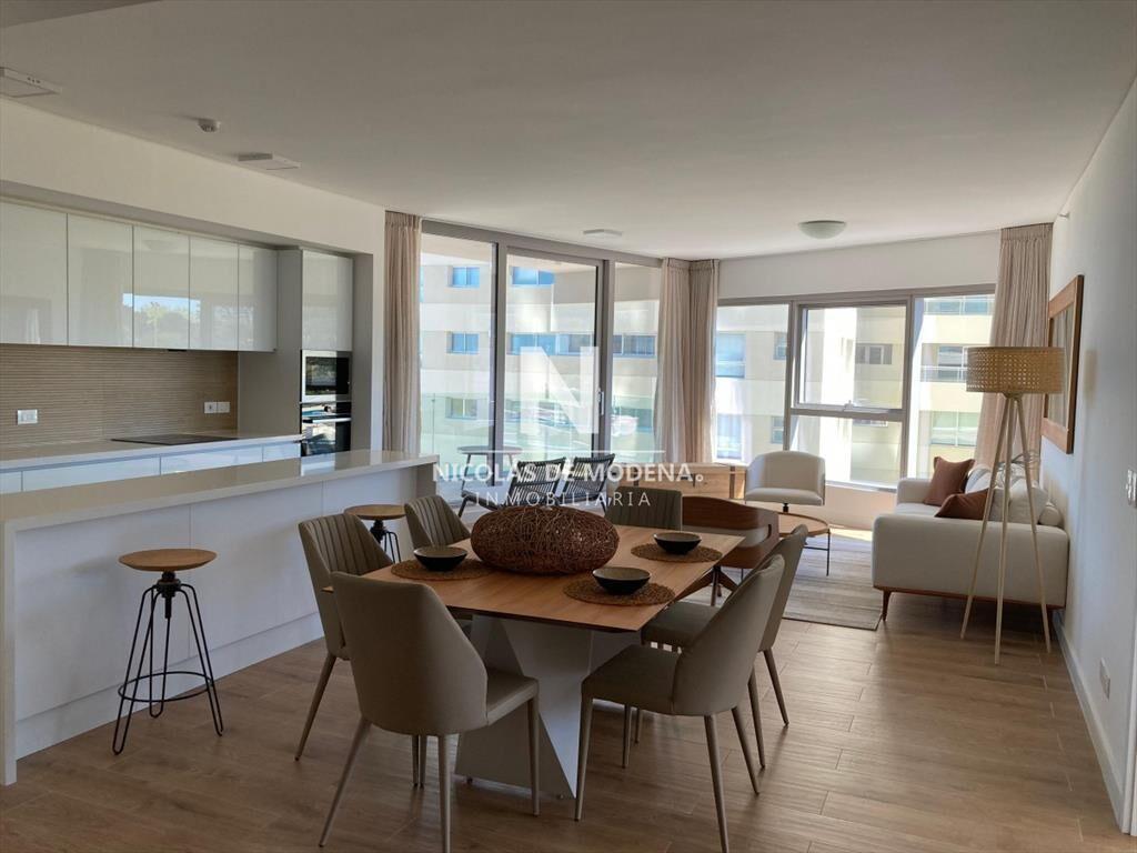 Departamento de 2 dormitorios en venta frente al