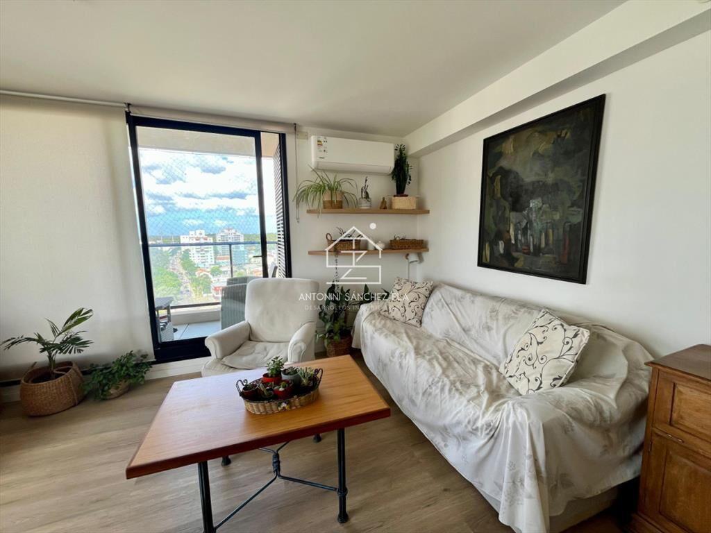 ALQUILER ANUAL APARTAMENTO PARA OFICINA