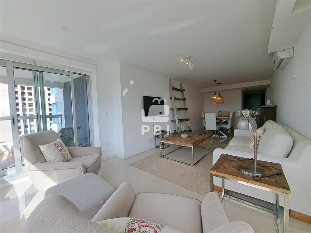 Alquiler de apartamento 2 dormitorios en Punta del este, Ma