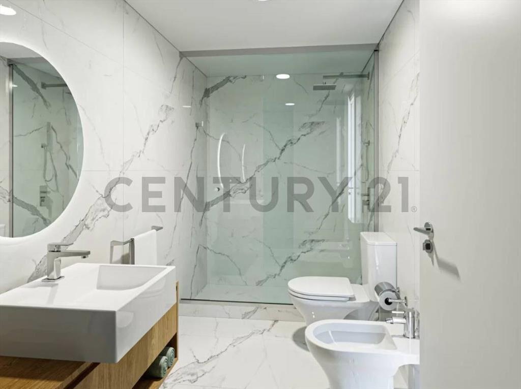 APARTAMENTOS CON ENTREGA INMEDIATA.FRENTE.Piscina climati...