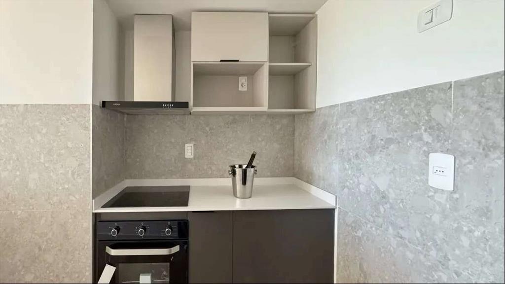APARTAMENTO DE 1 DORM CON GARAGE Y VISTA